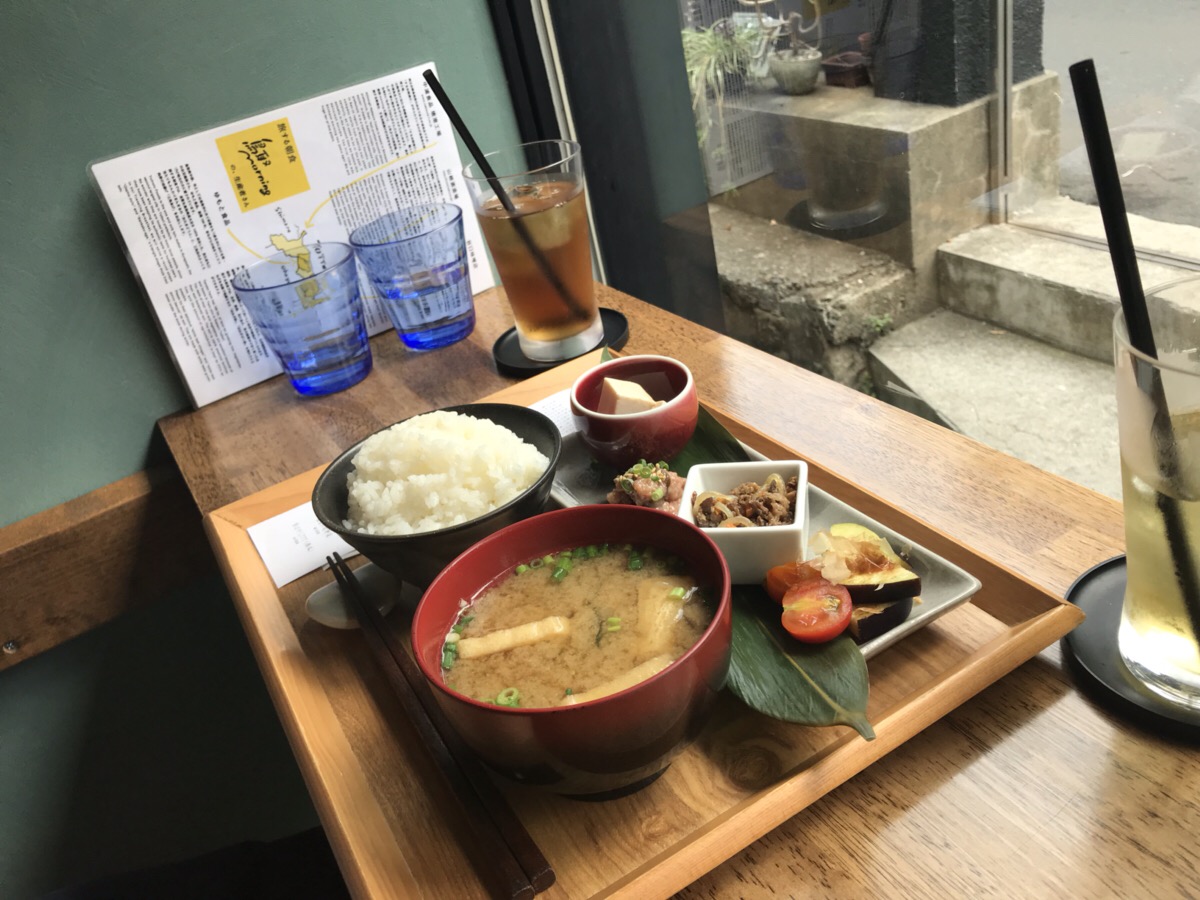 HAGISO-HAGI CAFE(ハギカフェ)の朝食が美味しい!木造アパート改修の古民家カフェ!